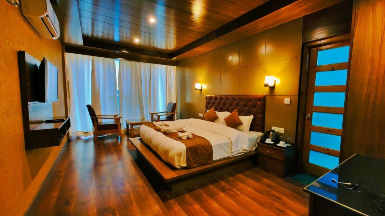Winterline Resort Near Mall Road Manali - Centrally Heated & Air Cooled Extérieur photo
