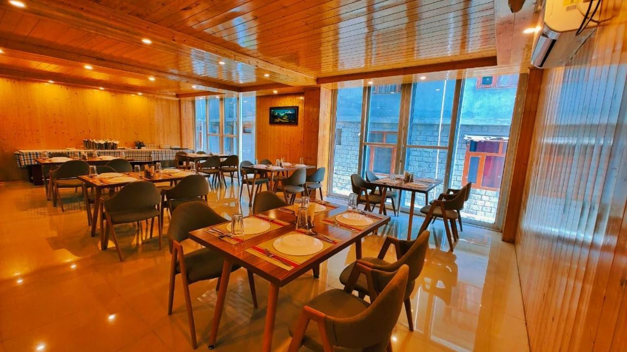 Winterline Resort Near Mall Road Manali - Centrally Heated & Air Cooled Extérieur photo