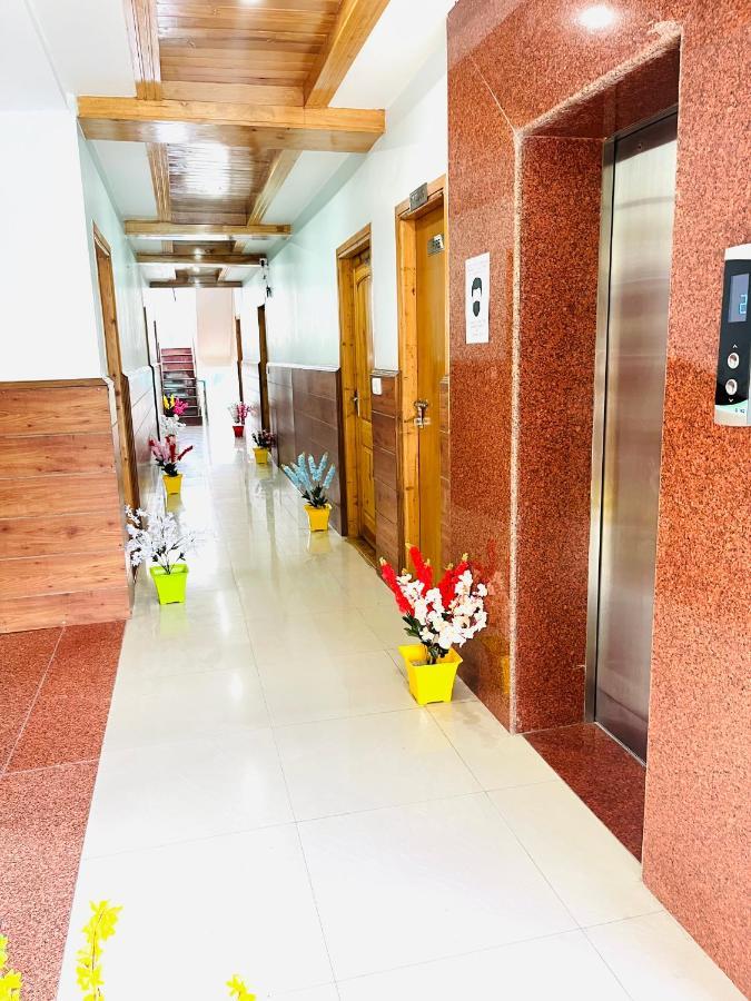Winterline Resort Near Mall Road Manali - Centrally Heated & Air Cooled Extérieur photo